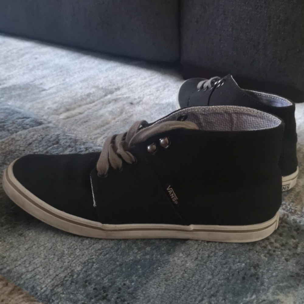 Vans Hi-tops - Picture 2 of 6